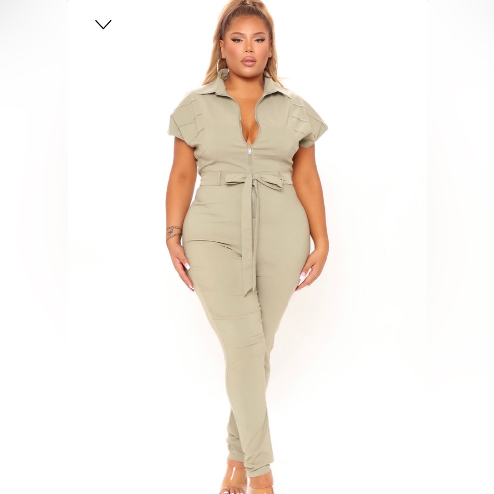 Fashion Nova jumpsuit